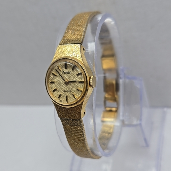 Womens Vintage Pulsar Gold Tone Quartz Watch V432-0020 New Battery - Picture 2 of 11